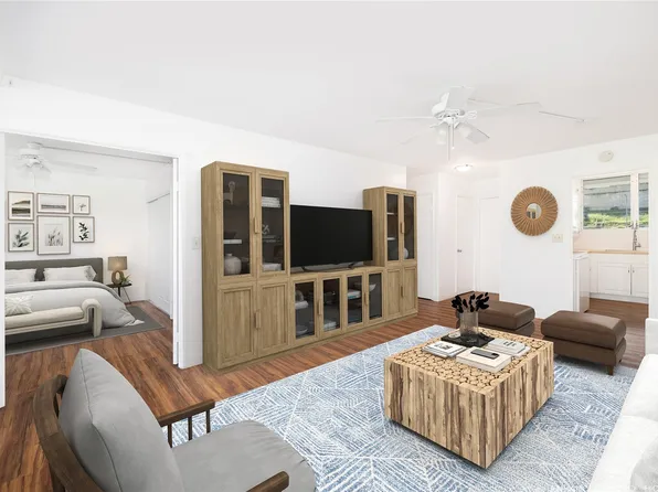 5400 Likini St APT 304, Honolulu, HI 96818