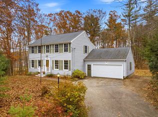 22 Knightland Rd, Atkinson, NH 03811