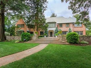 8236 Nall Ave, Prairie Village, KS 66208