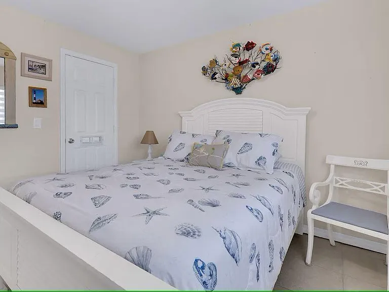 10102 S Ocean Dr #107 — Photo 50