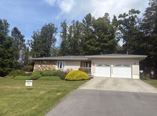 400 Clarissa Dr, Summersville, WV 26651