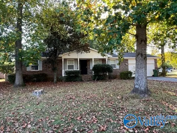 4500 Calvert Rd NW, Huntsville, AL 35816