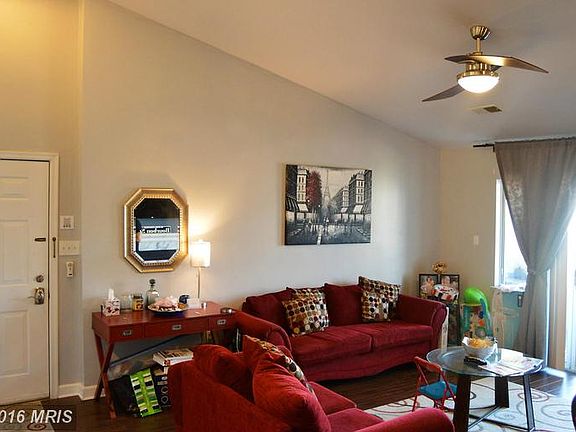3rd image of 3323 Sir Thomas Dr Unit 3-A-41