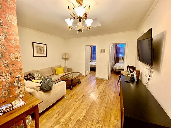 2nd image of 1110 Rogers Ave #2