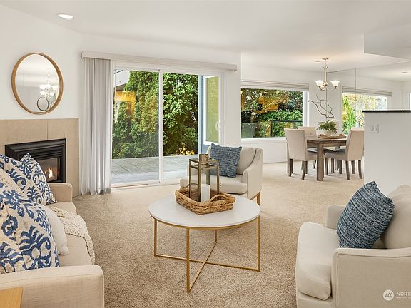 4th image of 9201 NE Juanita Drive #106