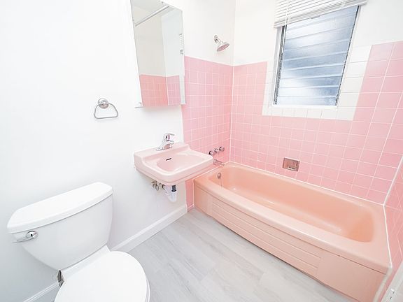 5th image of 354 Vernon St APT 103