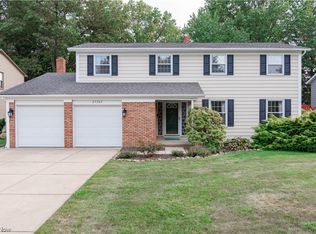 25707 Byron Dr, North Olmsted, OH
