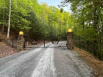 124 Indian Rdg, Tellico Plains, TN, 37385
