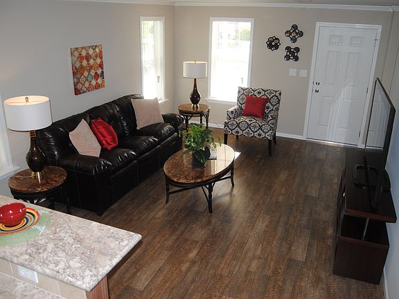 4th image of 275 Osprey Ln