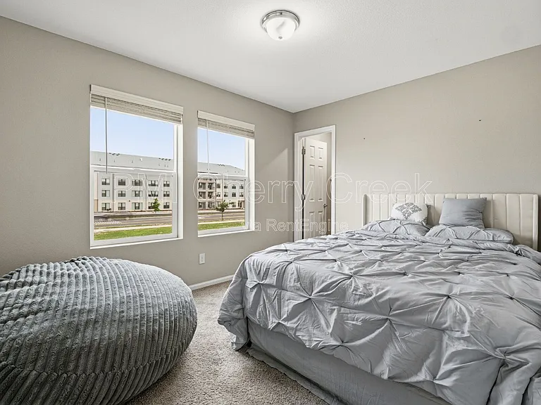 6419 N Dunkirk St — Photo 18