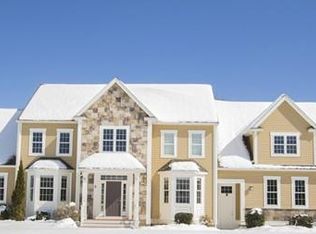 9 Iarussi Way, Medway, MA 02053