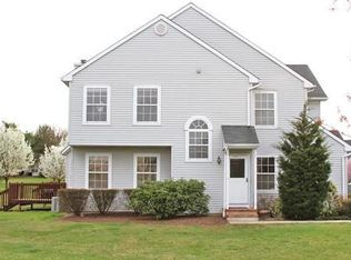 62 Castle Pointe Blvd, Piscataway, NJ 08854