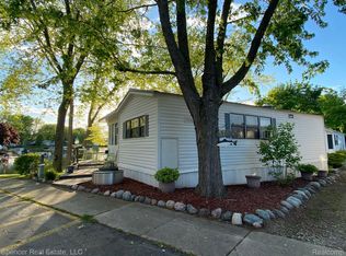 10001 E 374 Goodall Rd, Durand, MI 48429