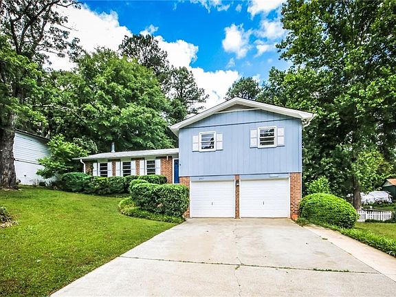 2nd image of 2567 Bailey Dr
