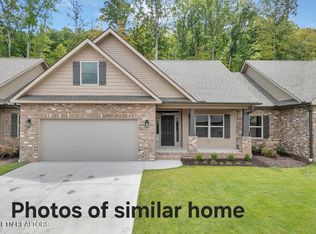 1342 Kenzi Rose Ln, Knoxville, TN 37918