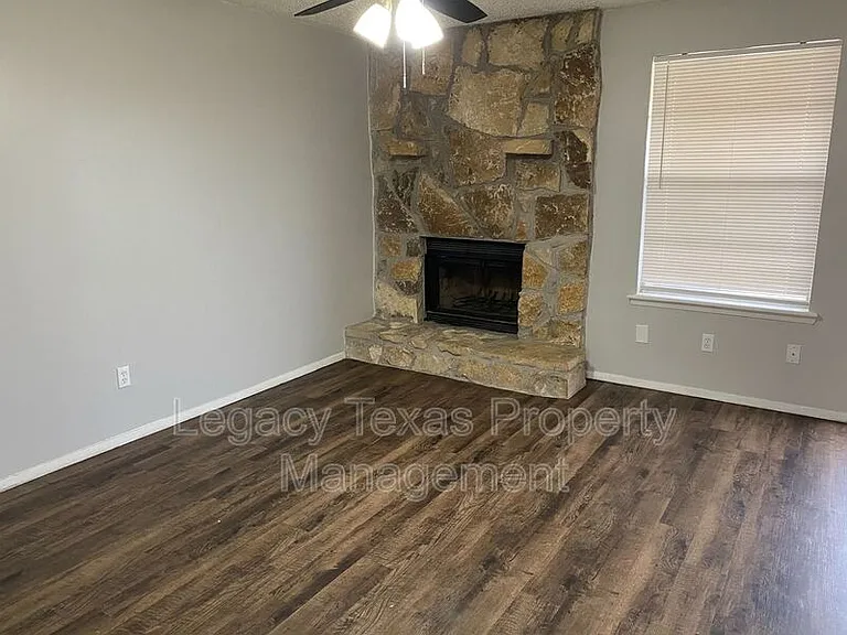 1604 Sun Valley Dr #B — Photo 21