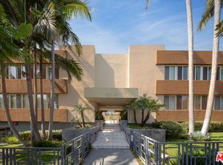 1233 N Laurel Ave APT 216, West Hollywood, CA 90046