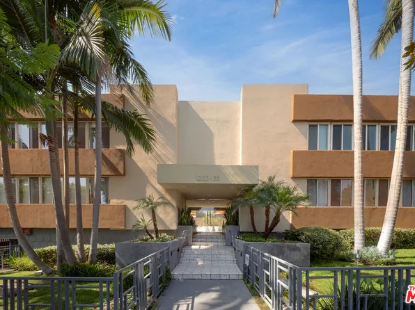 1233 N Laurel Ave APT 216, West Hollywood, CA 90046