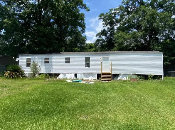 540 Benjulyn Rd, Cantonment, FL 32533