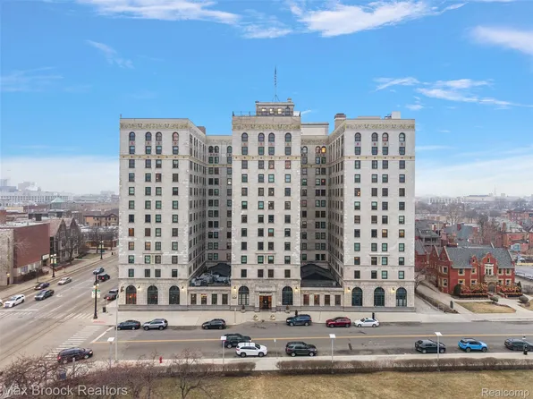 15 E Kirby 928, Detroit, MI 48202