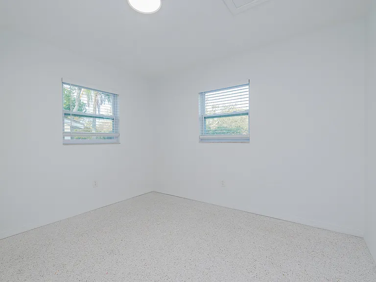 1348 Boylan Ave #A — Photo 11