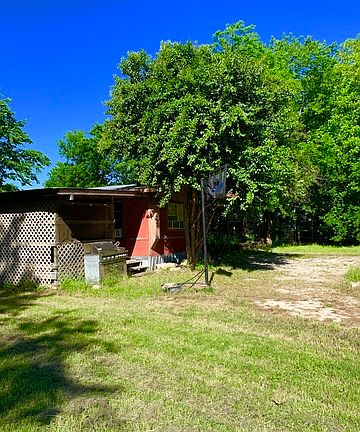2nd image of 1558 Roadside Dr