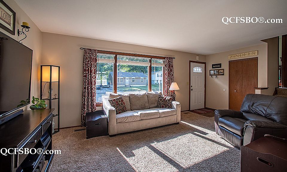 5817 Hillandale Rd, Davenport, IA 52806 Zillow