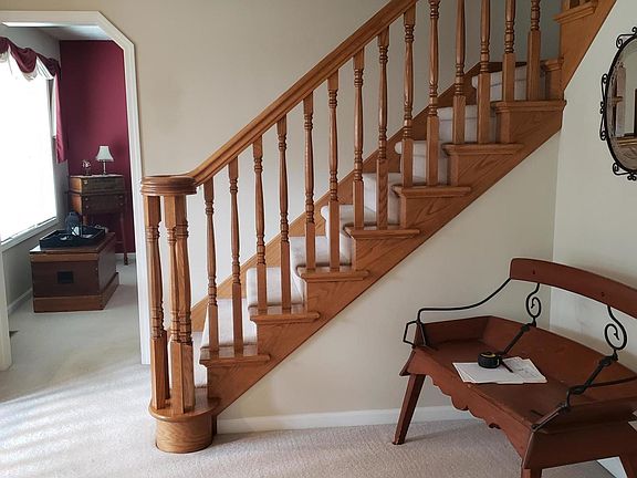 3rd image of 902 Oneida Woods Trl