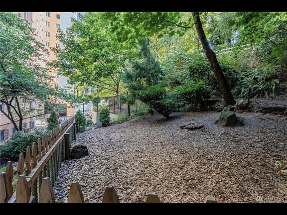 4th image of 1400 Hubbell Pl Floor 5