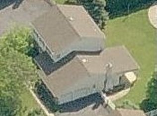 229 Creekwood Dr, Feasterville, PA 19053