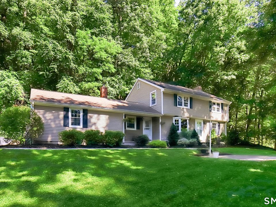 1st image of 112 Hedgehog Lane