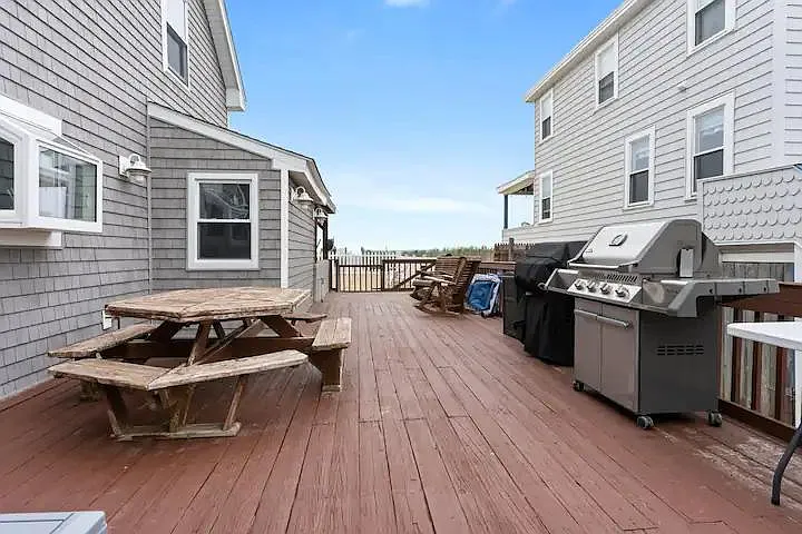 264 N End Blvd #2A — Photo 14