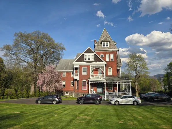 514 Grand Ave, Newburgh, NY 12550
