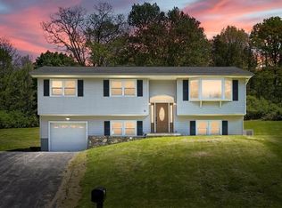 18 Lexington Ave, Highland Mills, NY 10930