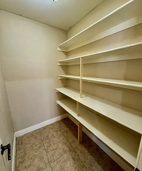 2701 Ledbury Cv — Photo 9