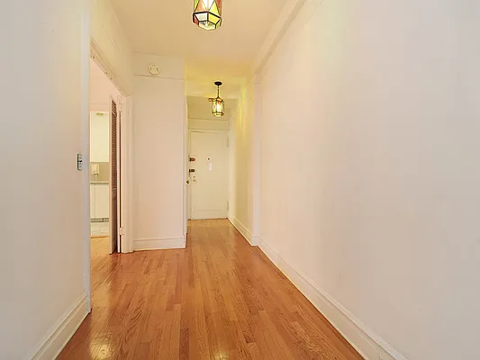 Sold by Sotheby's International Realty | media 33