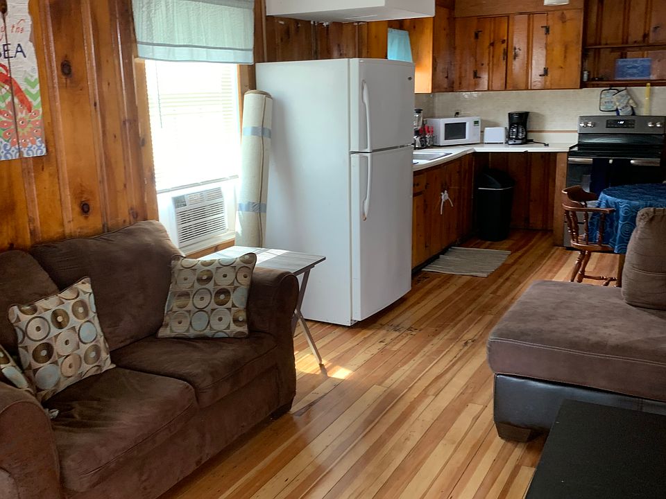 Downstairs living room/kitchen