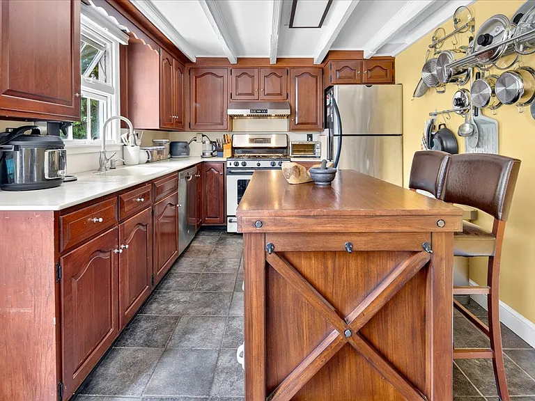 14 W Delaware Ave — Photo 15