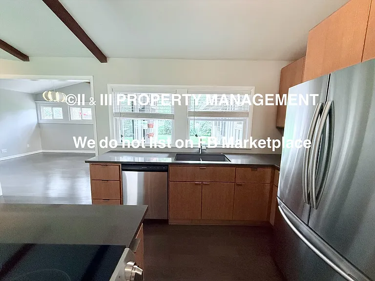 5504 W 79th St — Photo 6