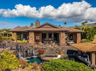 88 Keahilele Pl, Lahaina, HI 96761