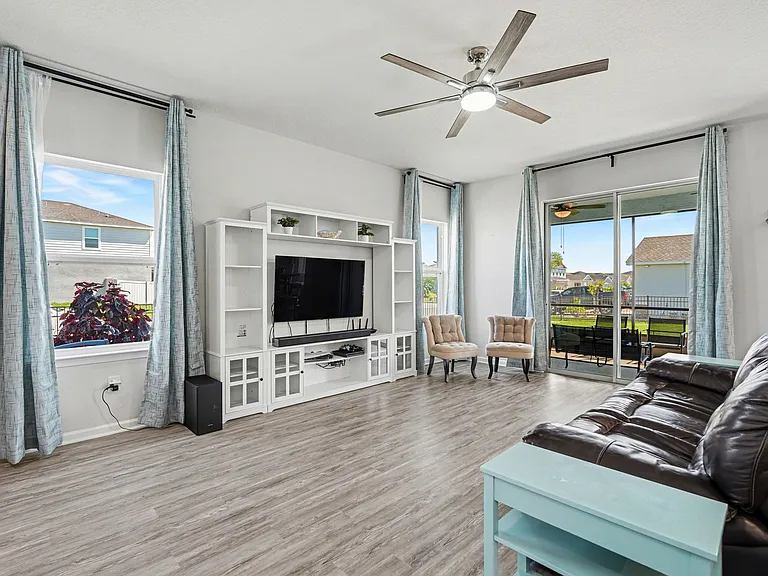 10729 High Noon Trl — Photo 9