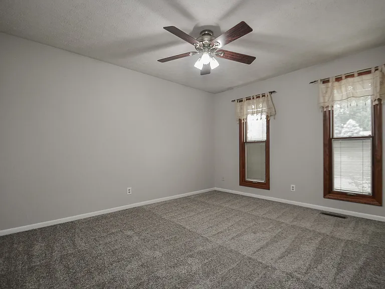 1567 Meadow Hill Ct — Photo 14