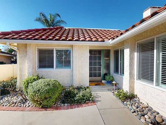 3rd image of 2174 Crespi Ln