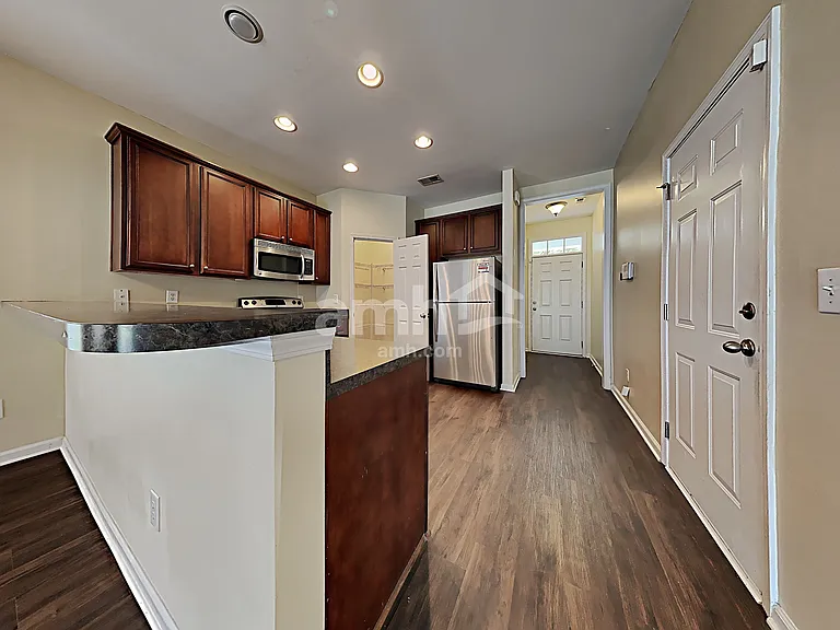 263 Island Green Rd — Photo 4