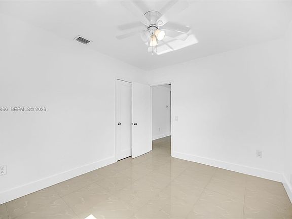 3rd image of 555 NW 90th St #El