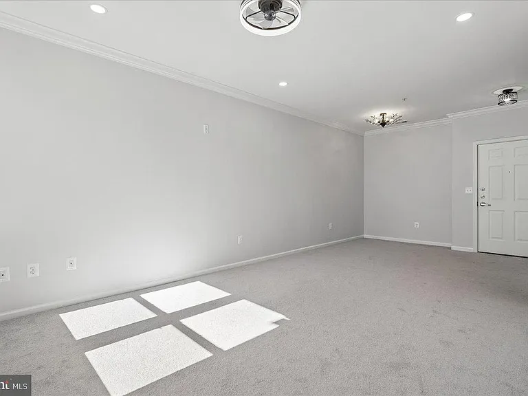 12000 Market St #371 — Photo 15
