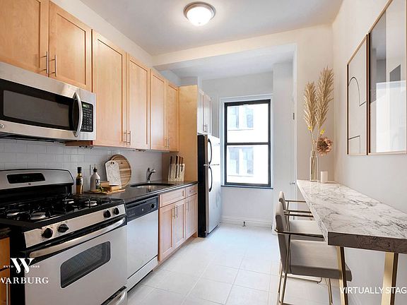 3rd image of 535 W 110th St APT 7-A