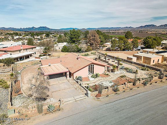 2nd image of 6621 Vista Hermosa