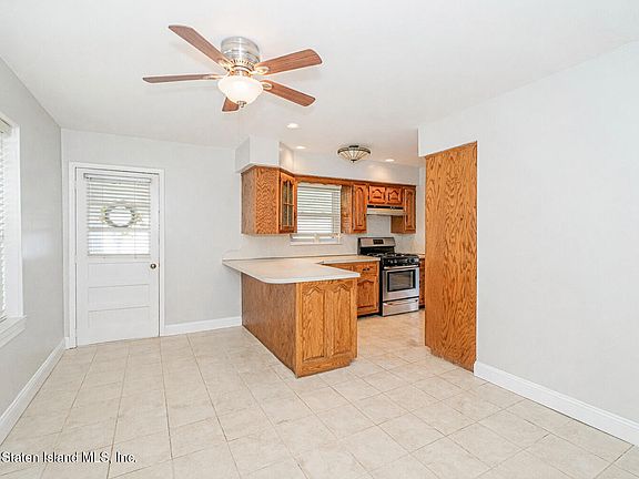 5th image of 274 Ramapo Ave