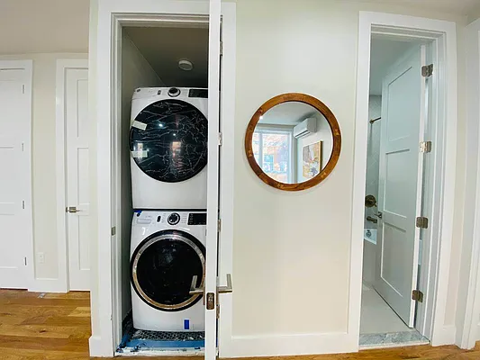 Rented by Doorway NYC, LLC | media 37